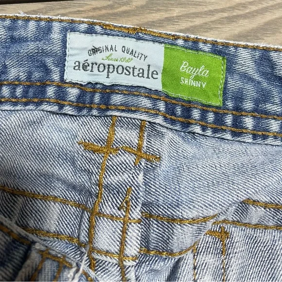 #0124 Aeropostale Long Bayla Skinny Floral Inset Flare Bellbottom Jeans -1/2 - Picture 9 of 15